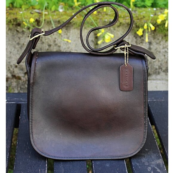 Coach Vintage NYC - Classic Pouch 9170 in Mocha, Rare Straight Strap, Oldest Zip - Picture 1 of 16